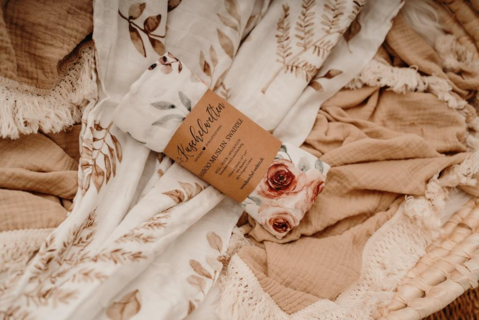 Muslin Swaddle "Roses"